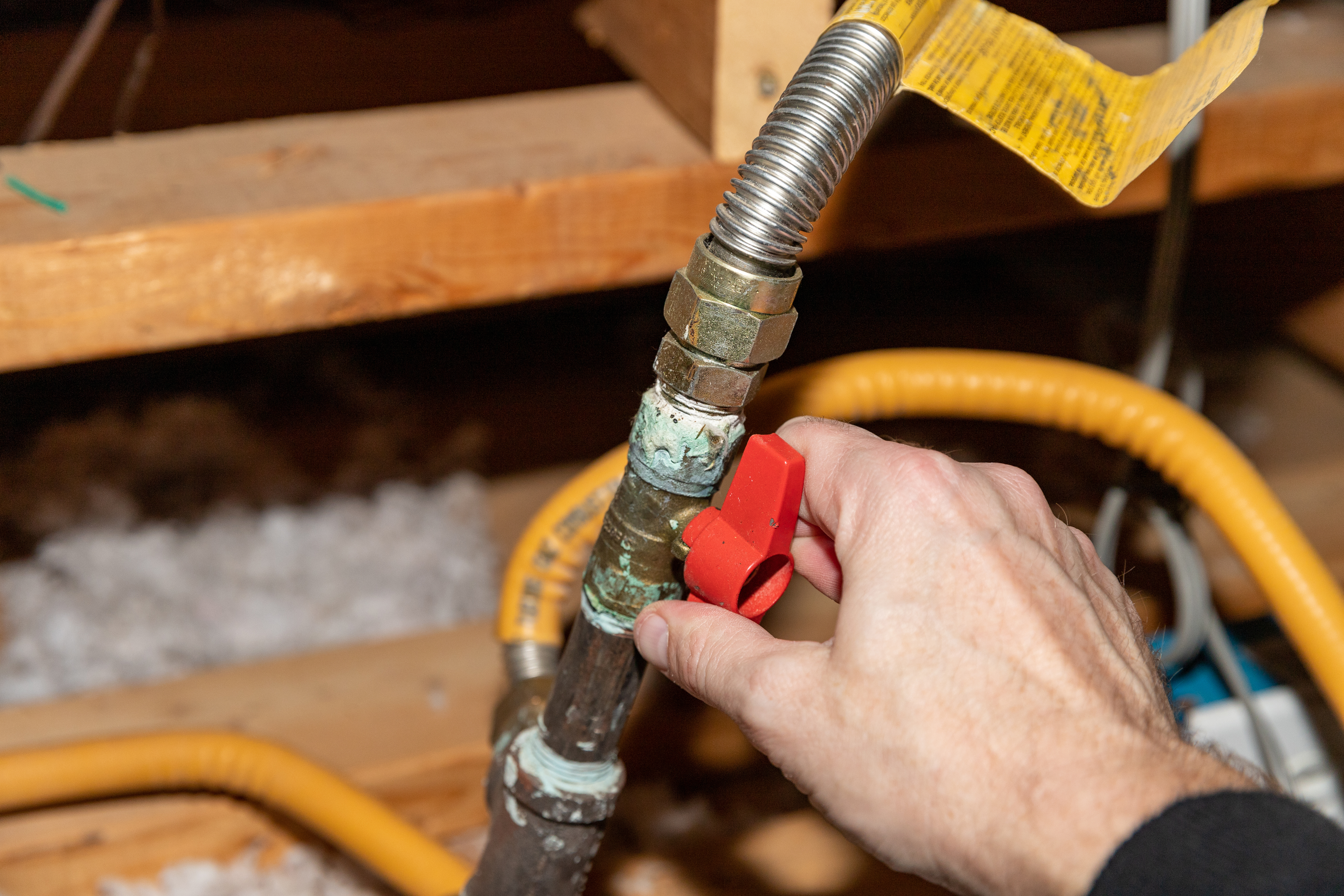 Gas line installation and repair in Milwaukee and Shorewood